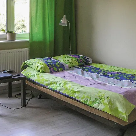 2 Bedroom Beautiful Apartment In Darlowo Apartment *