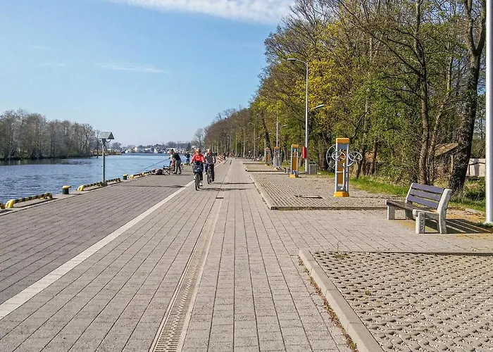 Gorgeous In With Wifi Apartamento Darłowo