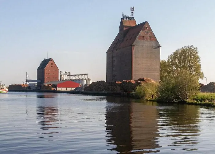 Gorgeous In With Wifi Apartamento Darłowo